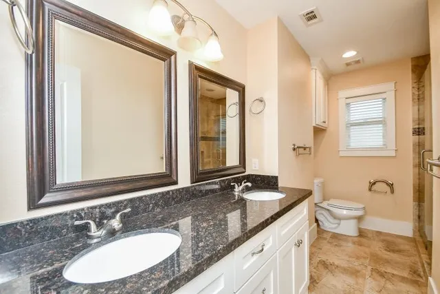 $564,900 | 1406 Foxwood Road, Houston, TX 77008