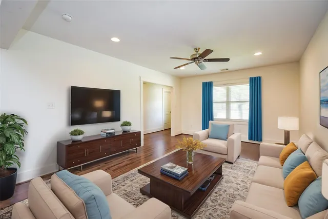 $564,900 | 1406 Foxwood Road, Houston, TX 77008