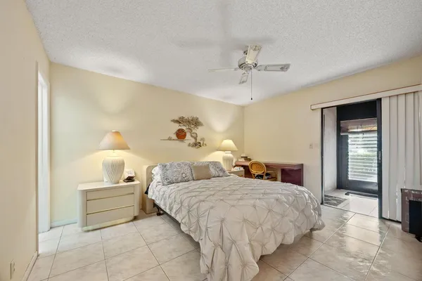 $2,100 | 15072 Ashland Place, Unit 124, Delray Beach, FL 33484