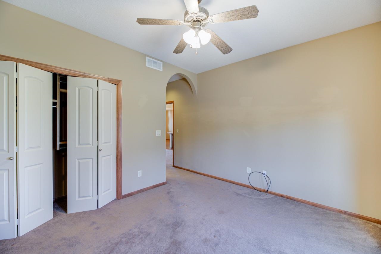 2367 North Lakeway Circle Wichita, KS 67205 - Photo 16 of 36