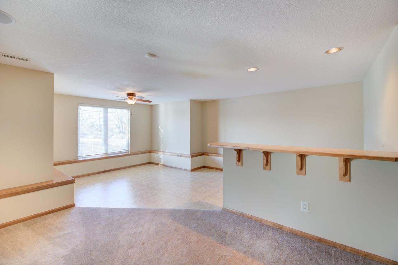 2367 North Lakeway Circle Wichita, KS 67205 - Photo 25 of 36