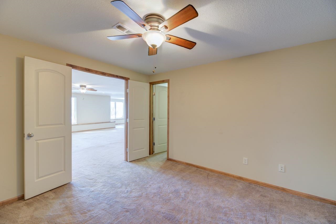 2367 North Lakeway Circle Wichita, KS 67205 - Photo 28 of 36
