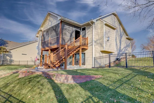 $364,900 | 2367 North Lakeway Circle, Wichita, KS 67205