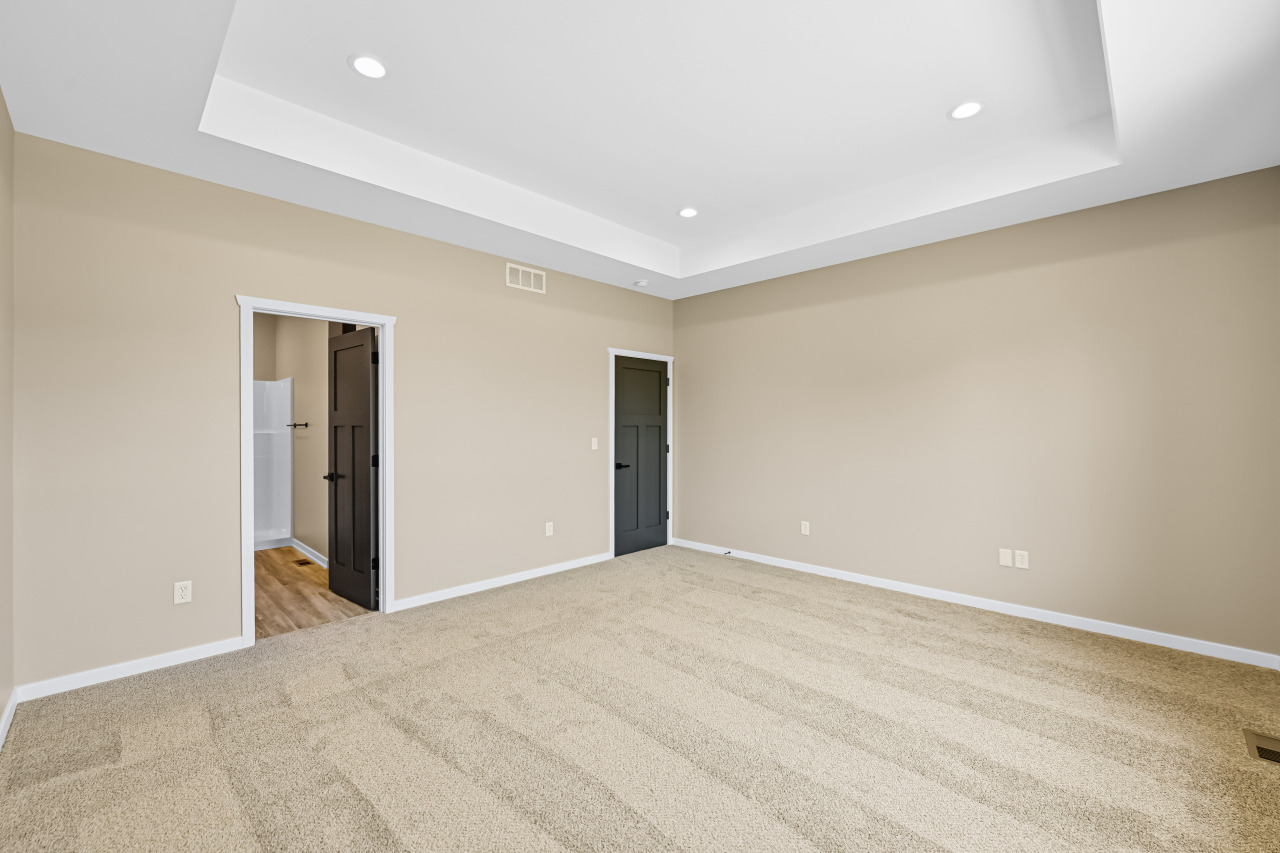 1106 Tamarack Street Delavan, WI 53115 - Photo 14 of 30 Primary Suite