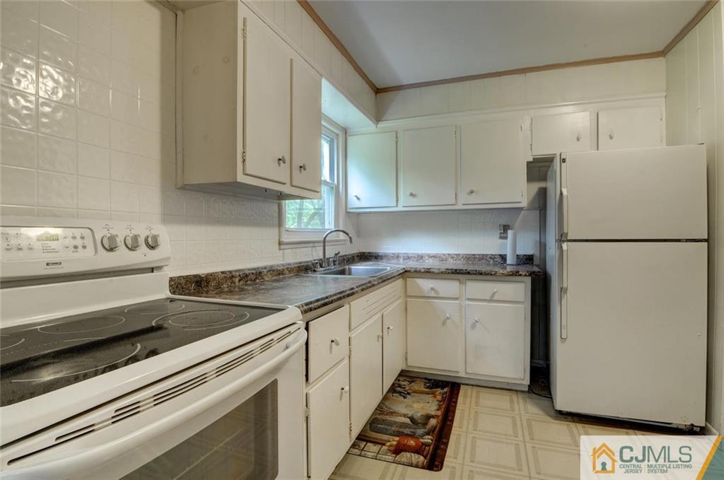 5 Overbrook Road Piscataway, NJ 08854 - Photo 7 of 19 Gallery Image 7