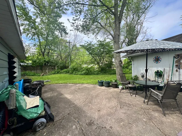 $125,000 | 6 Monee Court, Park Forest, IL 60466