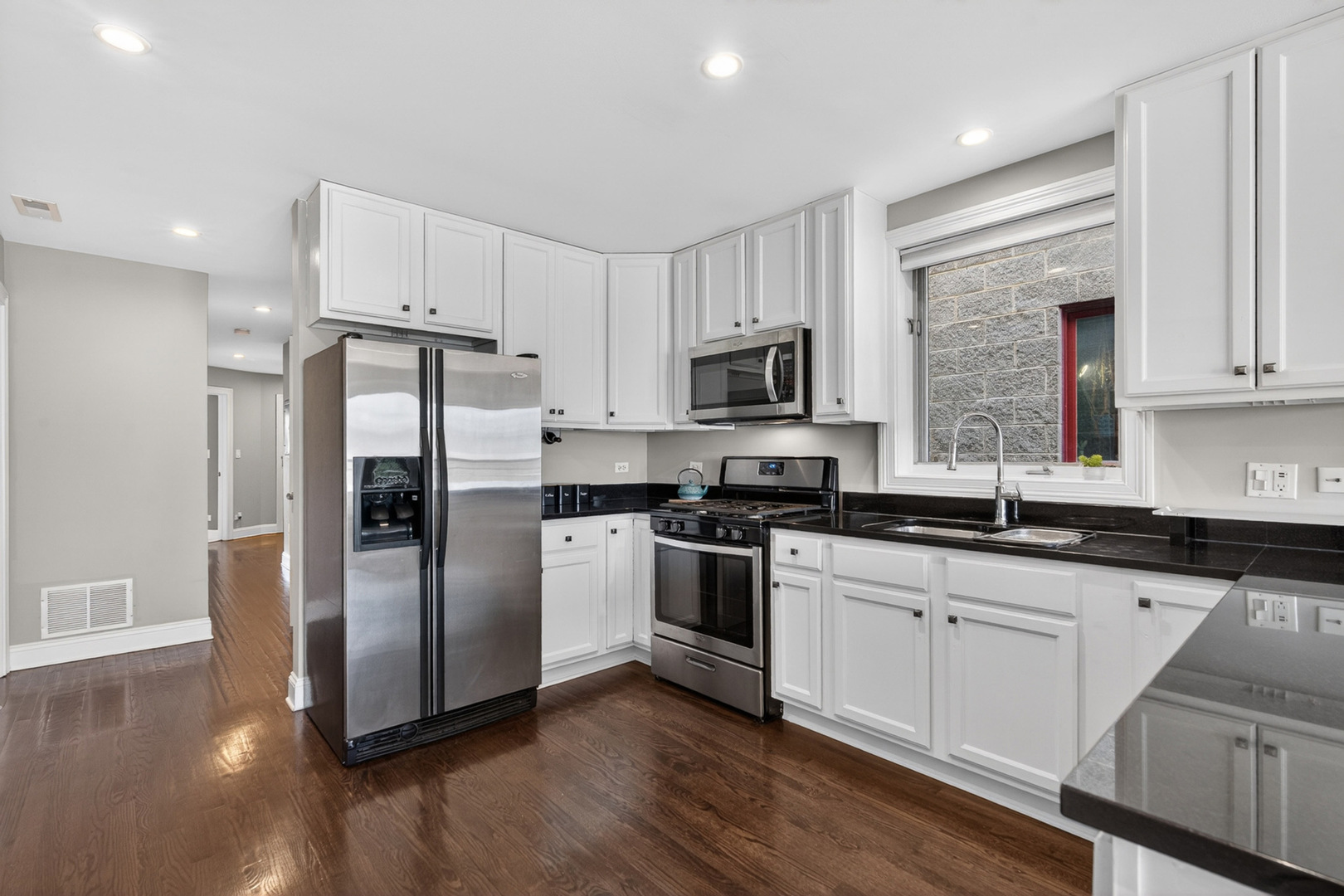 7509 West Irving Park Road, Unit 2 Chicago, IL 60634 - Photo 5 of 18