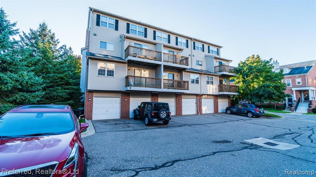 16928 Farmington Road Livonia, MI 48154 - Photo 26 of 28