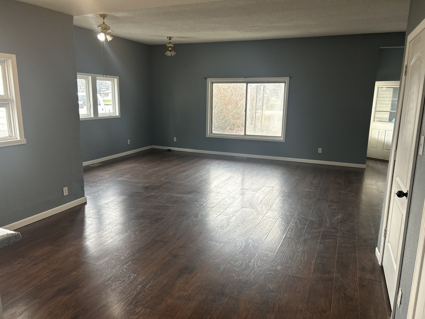 21017 East 1950 N Road Pontiac, IL 61764 - Photo 4 of 10 Gallery Image 4