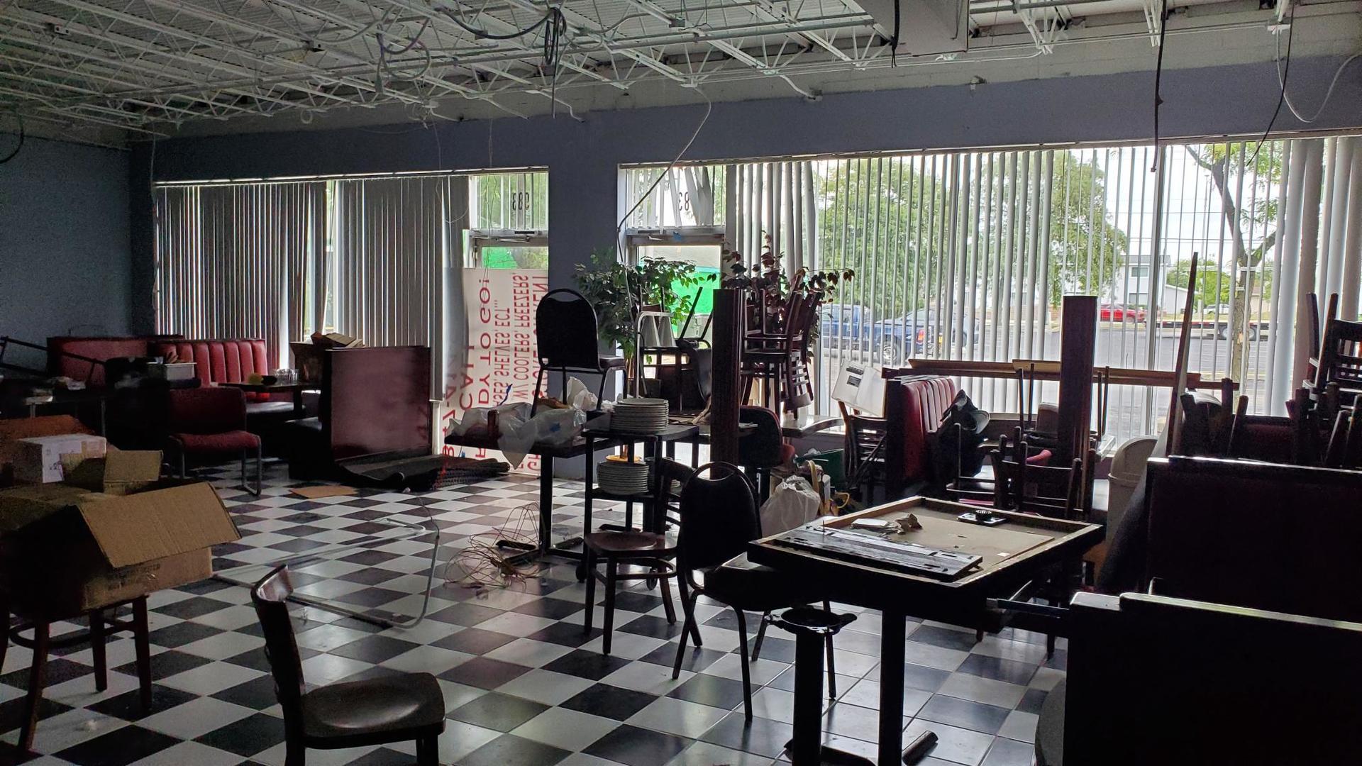 979 West Wise Road Schaumburg, IL 60193 - Photo 9 of 15 a view of a dining room with furniture window and outside view