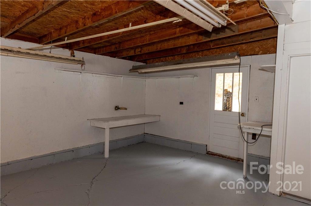 520 Chestnut Mountain Road Spruce Pine, NC 28777 - Photo 22 of 30 Gallery Image 22