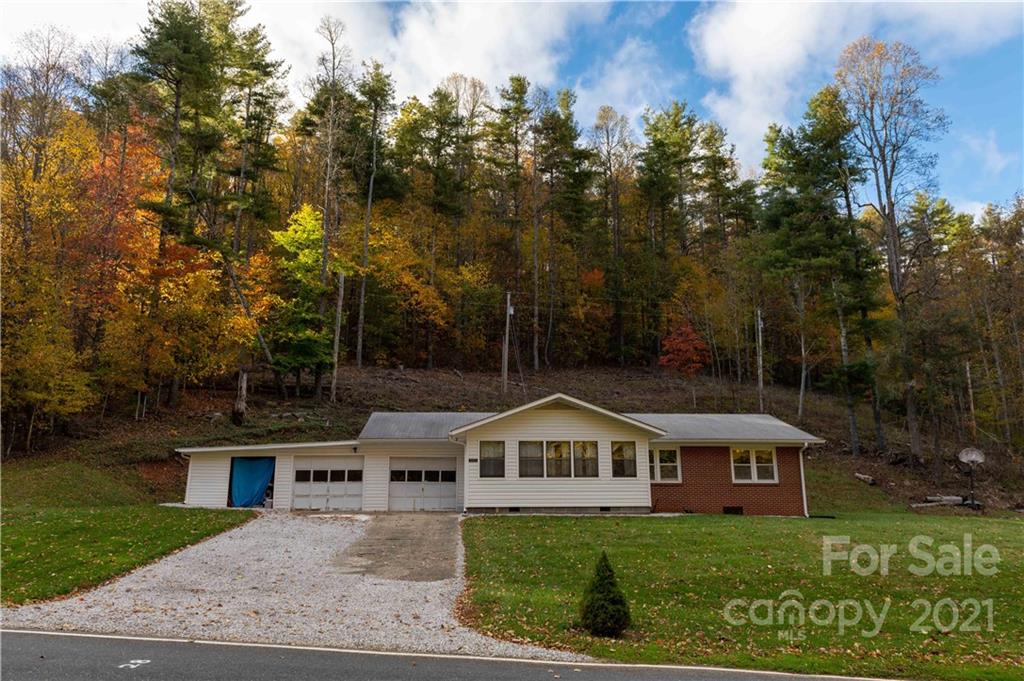 520 Chestnut Mountain Road Spruce Pine, NC 28777 - Photo 26 of 30 Gallery Image 26