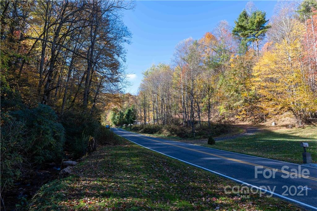 520 Chestnut Mountain Road Spruce Pine, NC 28777 - Photo 29 of 30 Gallery Image 29