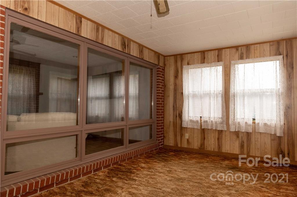 520 Chestnut Mountain Road Spruce Pine, NC 28777 - Photo 6 of 30 Gallery Image 6