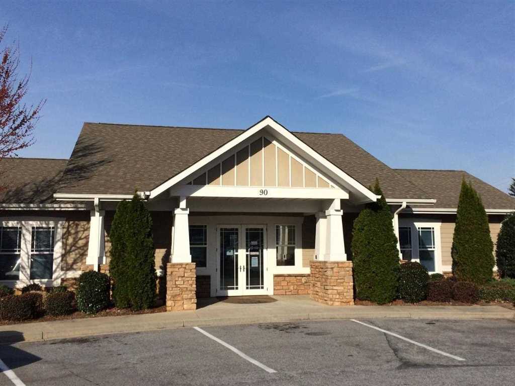 602 Lookover Drive, Unit OVERLOOK CONDOMINIUMS Anderson, SC 29621 - Photo 13 of 19 Gallery Image 13