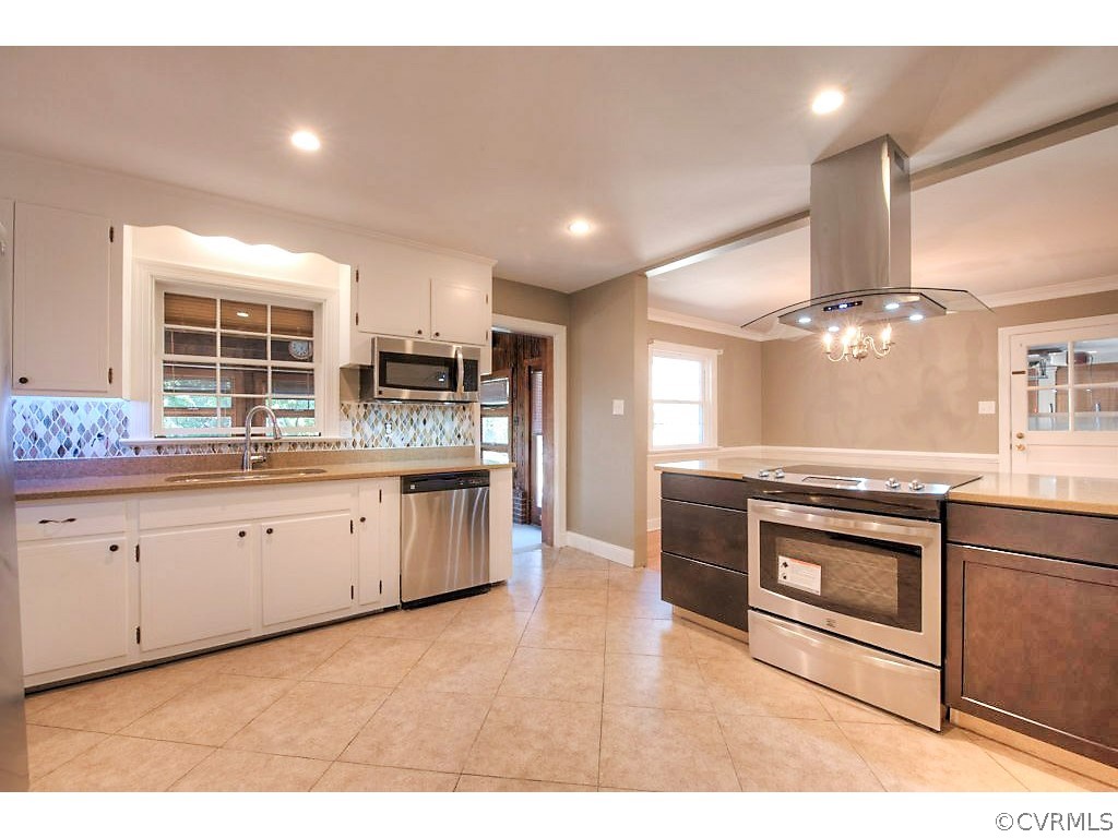 4811 Cool Spring Drive Chester, VA 23831 - Photo 1 of 19 Gallery Image 1