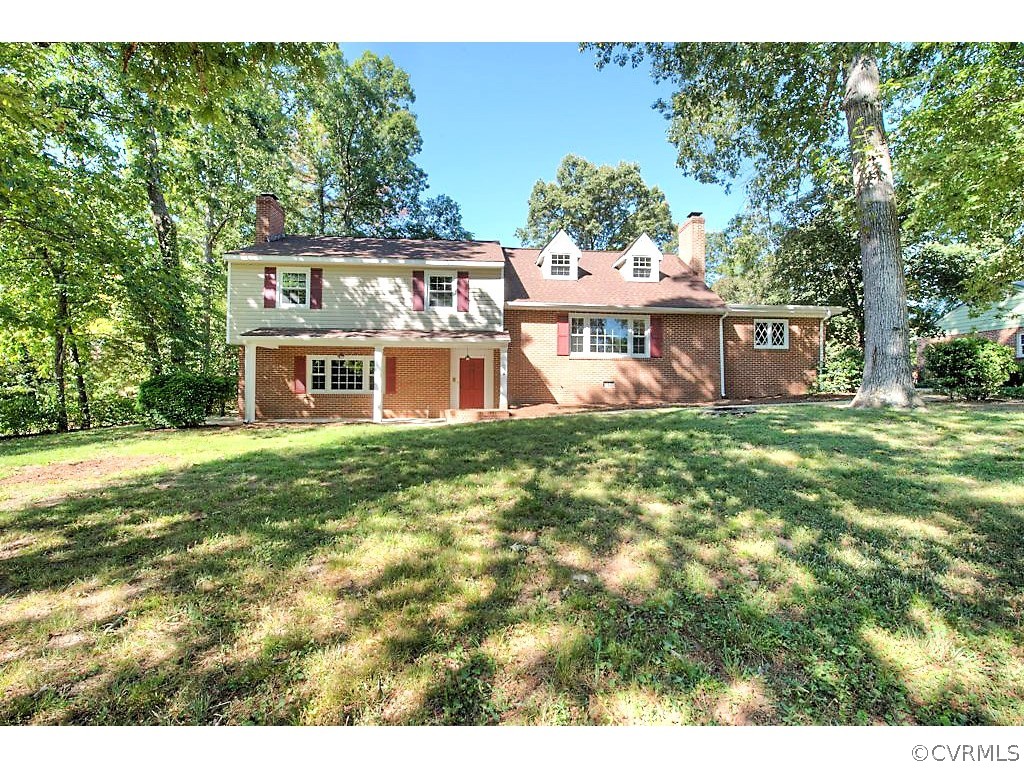 4811 Cool Spring Drive Chester, VA 23831 - Photo 2 of 19 Gallery Image 2