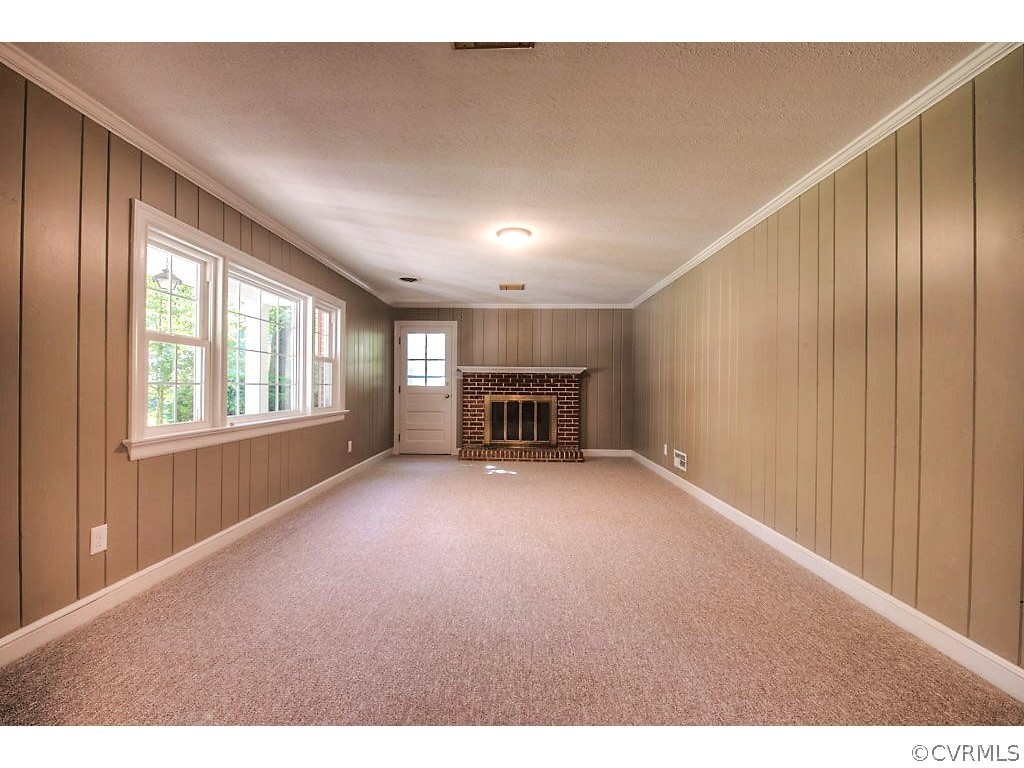 4811 Cool Spring Drive Chester, VA 23831 - Photo 7 of 19 Gallery Image 7
