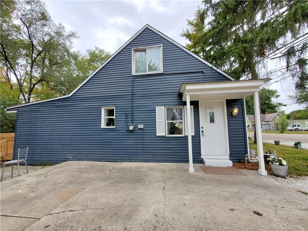 2675 Maywood Road Indianapolis, IN 46241 - Photo 3 of 19 Gallery Image 3