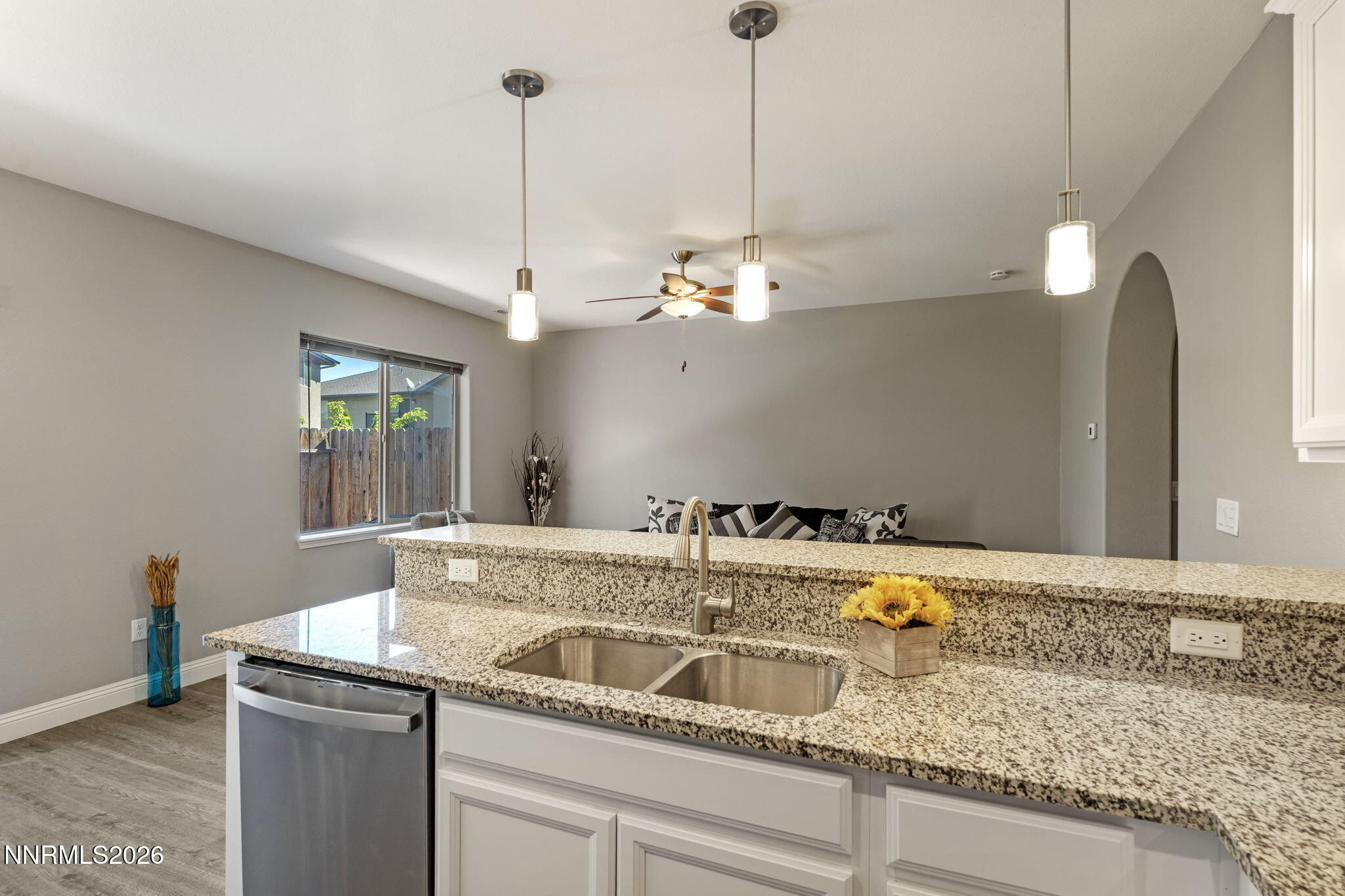1302 Handelin Road Carson City, NV 89706 - Photo 5 of 29 17-web-or-mls-DSC08561