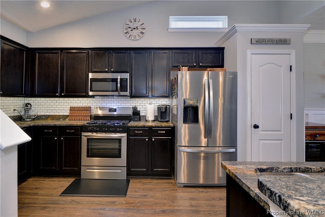 4008 Ordinary Loop Hayes, VA 23072 - Photo 11 of 50 Gallery Image 11