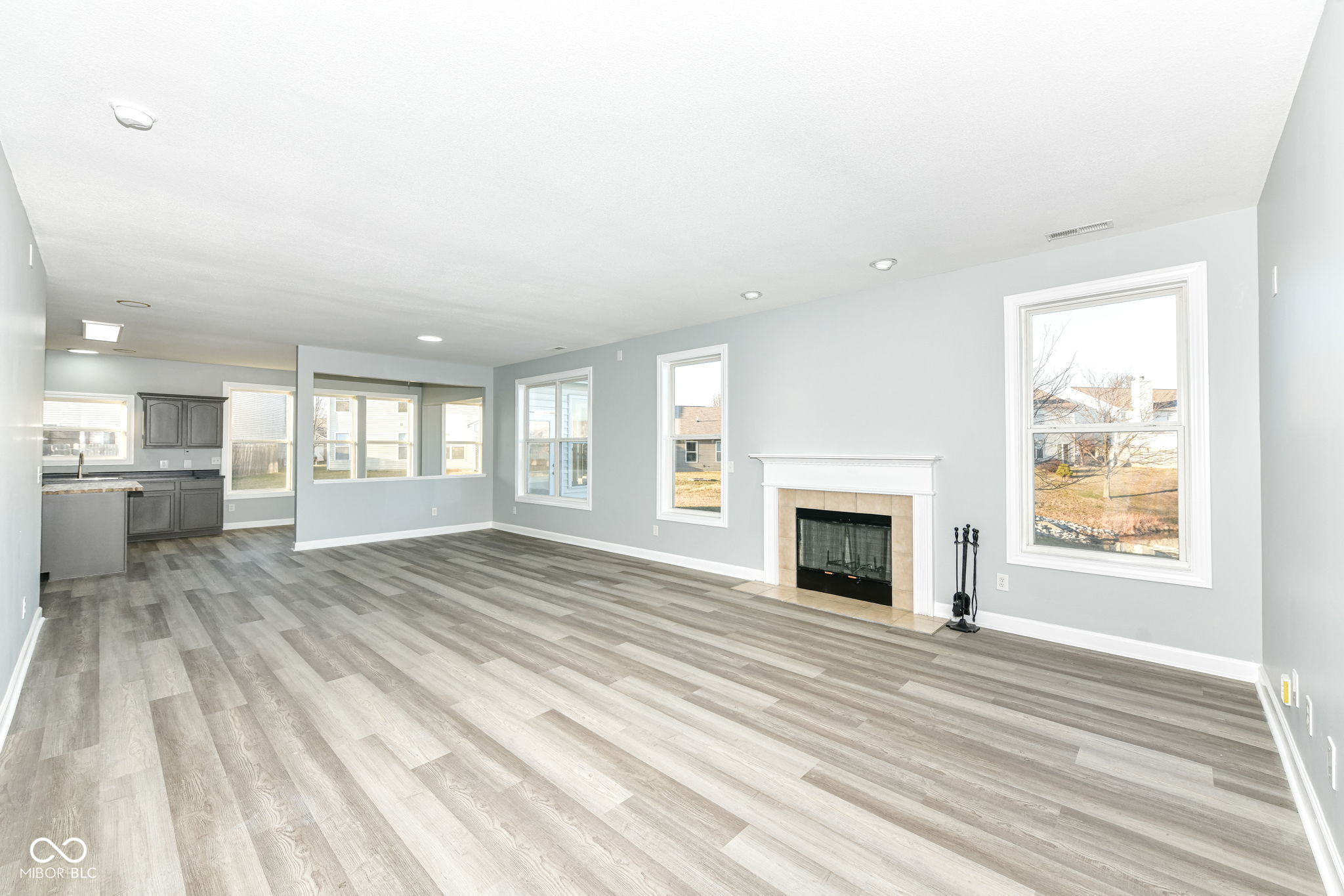 11050 Long Lake Lane Fishers, IN 46037 - Photo 3 of 35