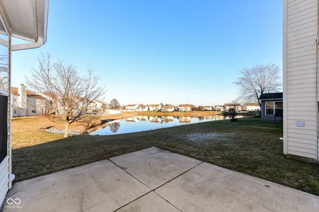 $374,900 | 11050 Long Lake Lane, Fishers, IN 46037