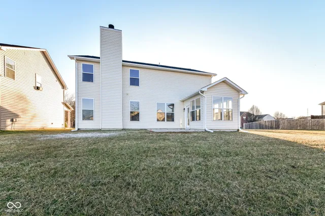 $374,900 | 11050 Long Lake Lane, Fishers, IN 46037