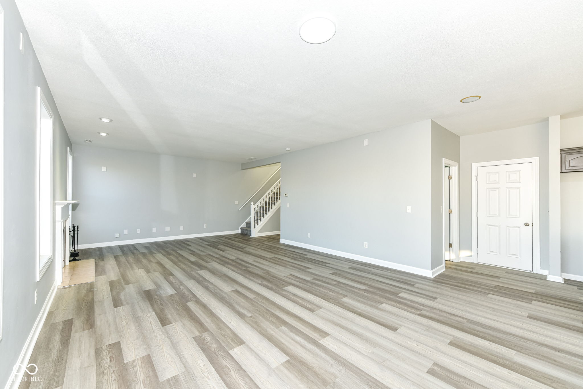 11050 Long Lake Lane Fishers, IN 46037 - Photo 5 of 35