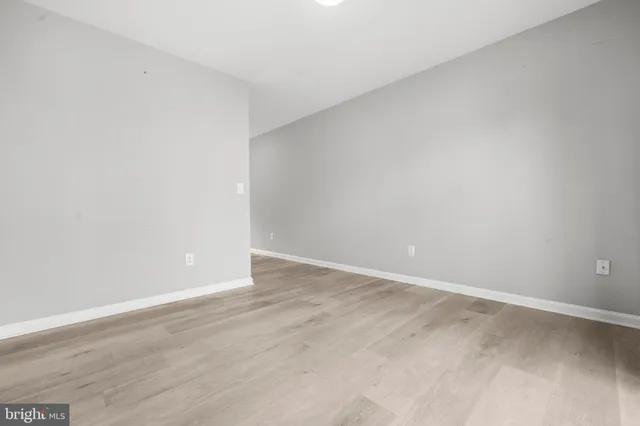 $754,900 | 13512 Apple Barrel Court, Herndon, VA 20171