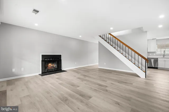 $754,900 | 13512 Apple Barrel Court, Herndon, VA 20171