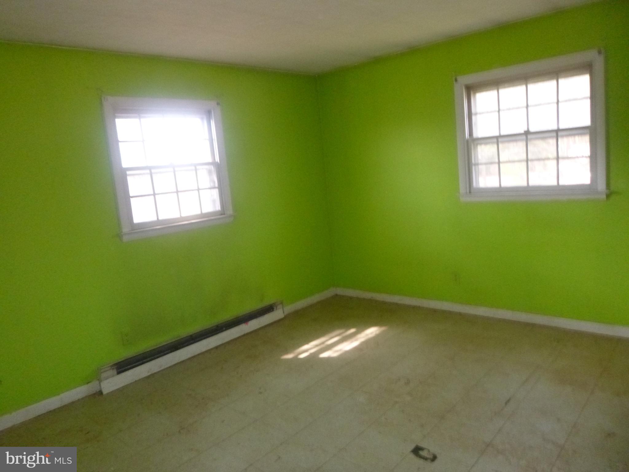 4159 Jacksonville Road Crisfield, MD 21817 - Photo 9 of 12 an empty room with a window