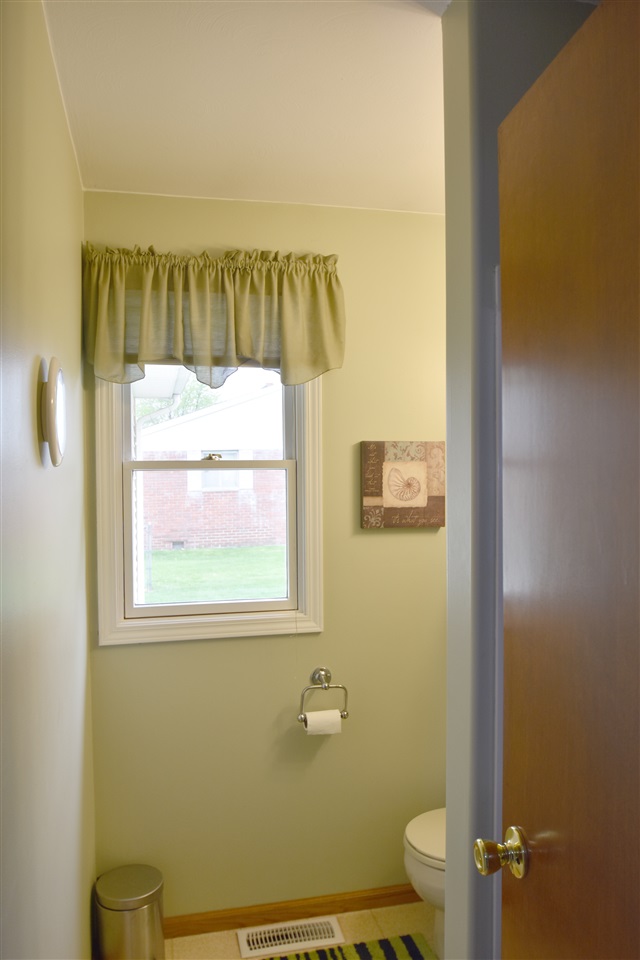 11020 Harrison Road Osceola, IN 46561 - Photo 17 of 19 Gallery Image 17