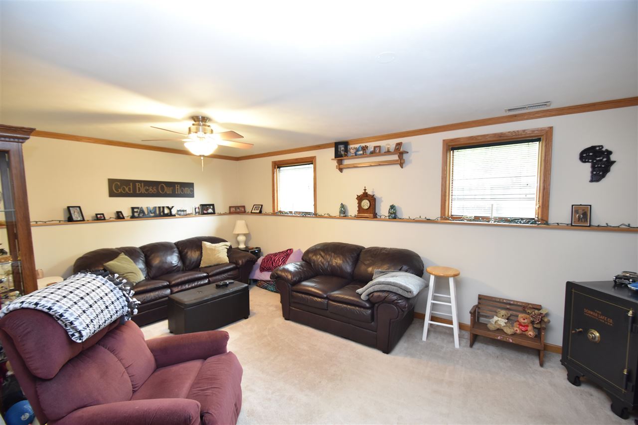 11020 Harrison Road Osceola, IN 46561 - Photo 10 of 19 Gallery Image 10