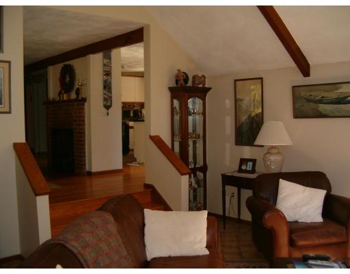 38 Dunster Road Bedford, MA 01730 - Photo 10 of 12 Gallery Image 10