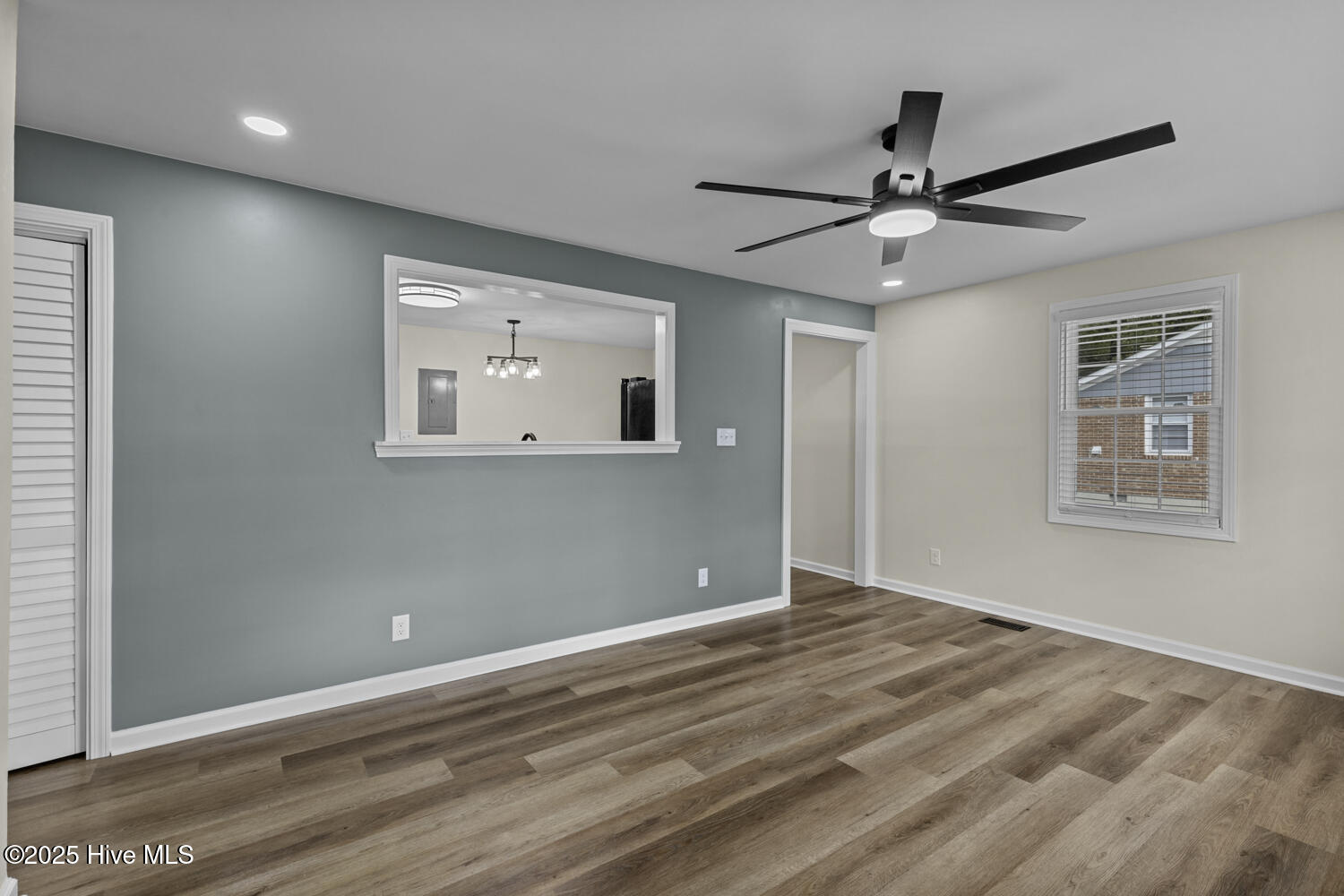8 Carver Road Jacksonville, NC 28540 - Photo 5 of 32 carver-05