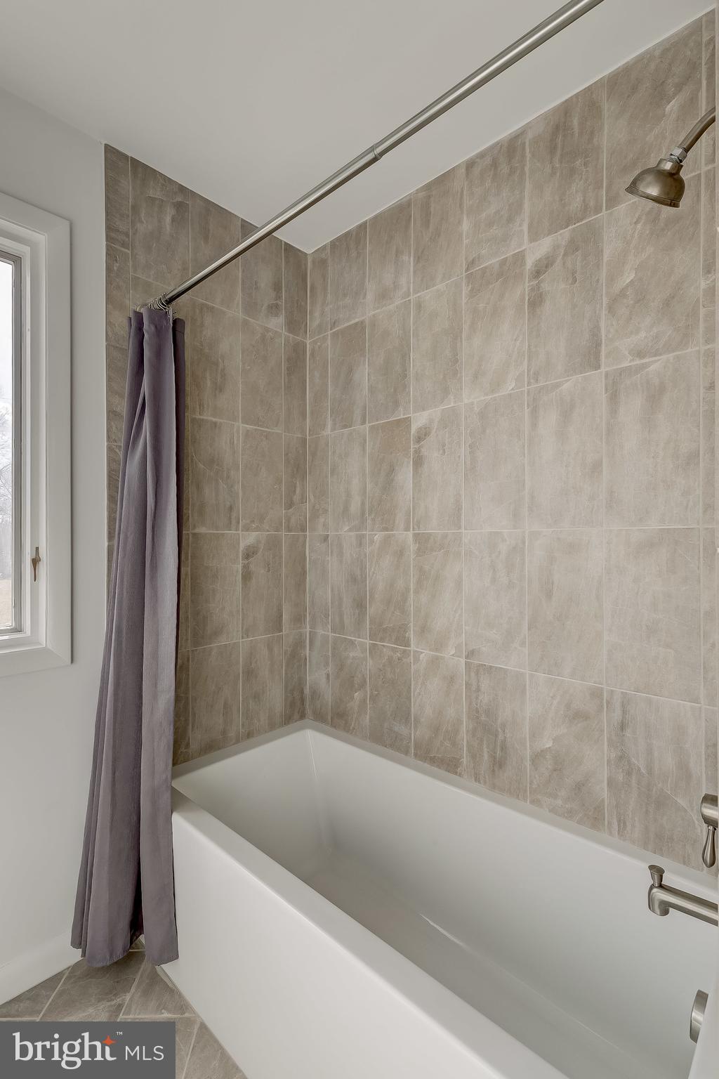 3827 Blenheim Road Phoenix, MD 21131 - Photo 28 of 125 Full Bath