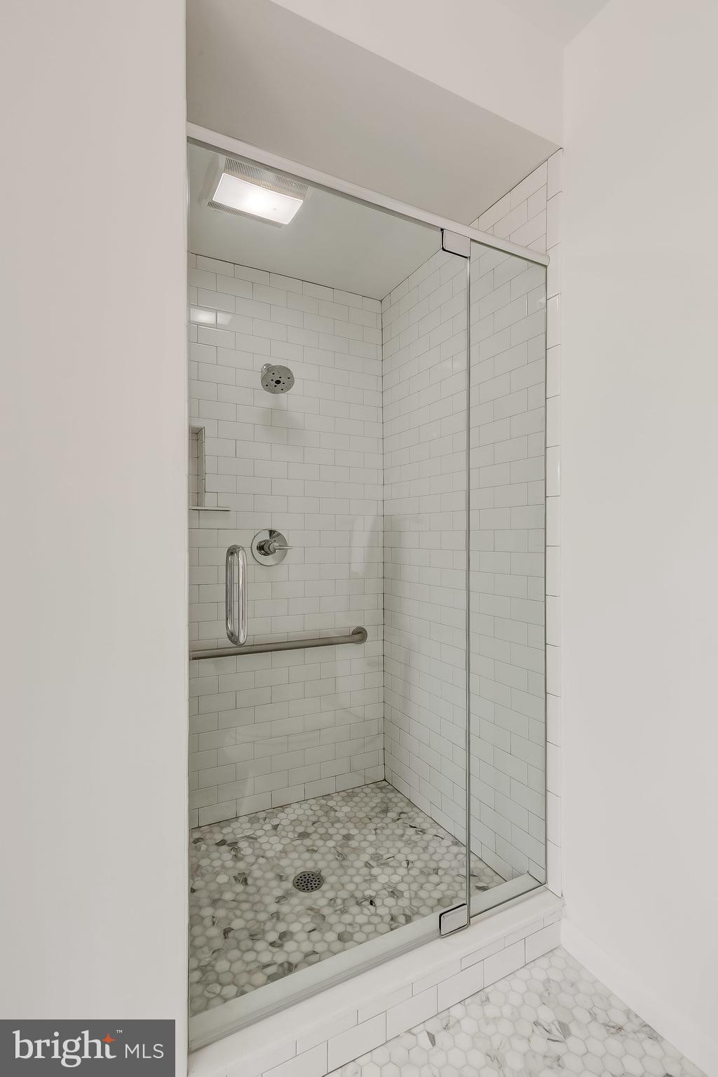 3827 Blenheim Road Phoenix, MD 21131 - Photo 46 of 125 Primary Bath