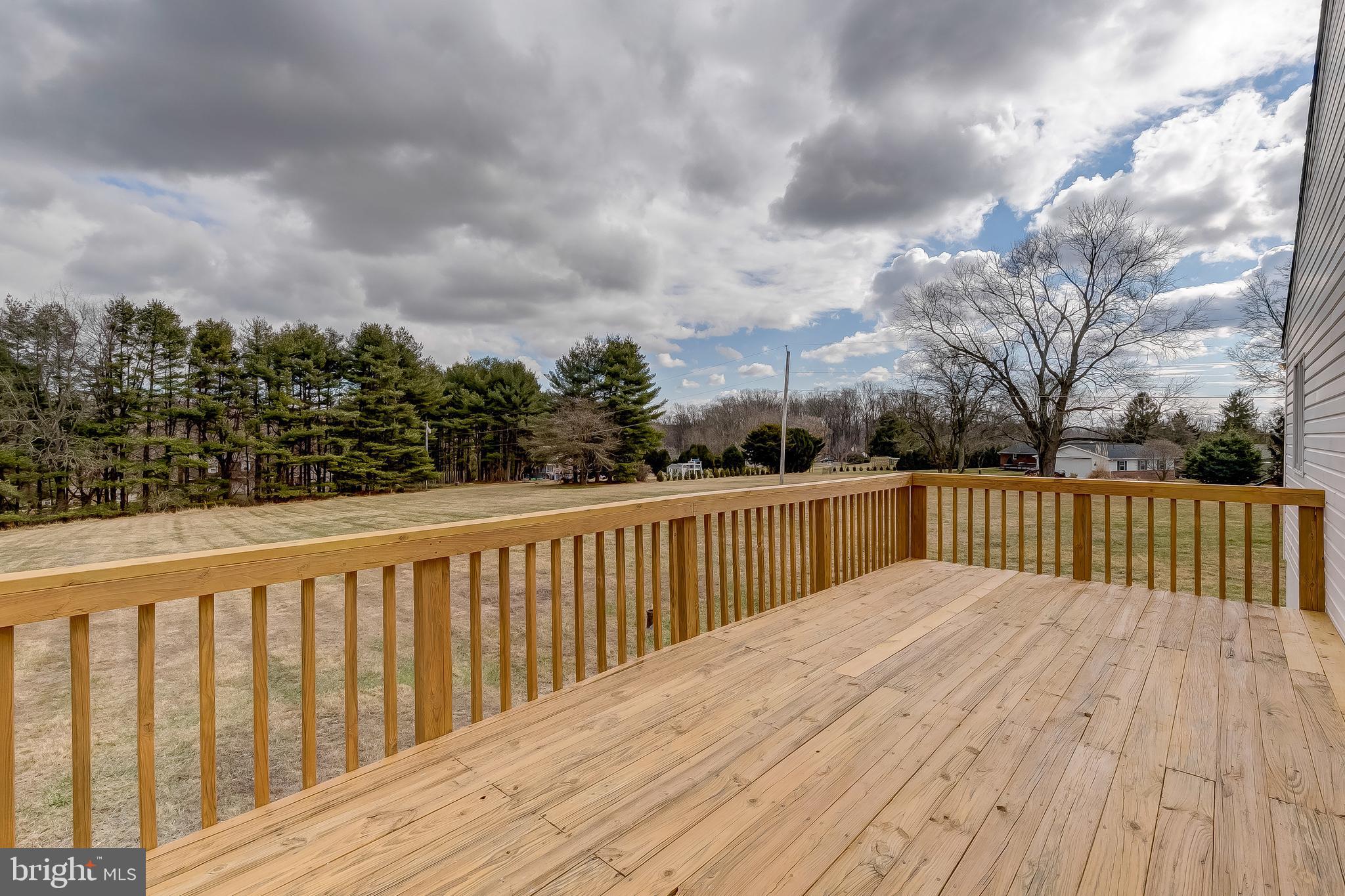 3827 Blenheim Road Phoenix, MD 21131 - Photo 72 of 125 Deck