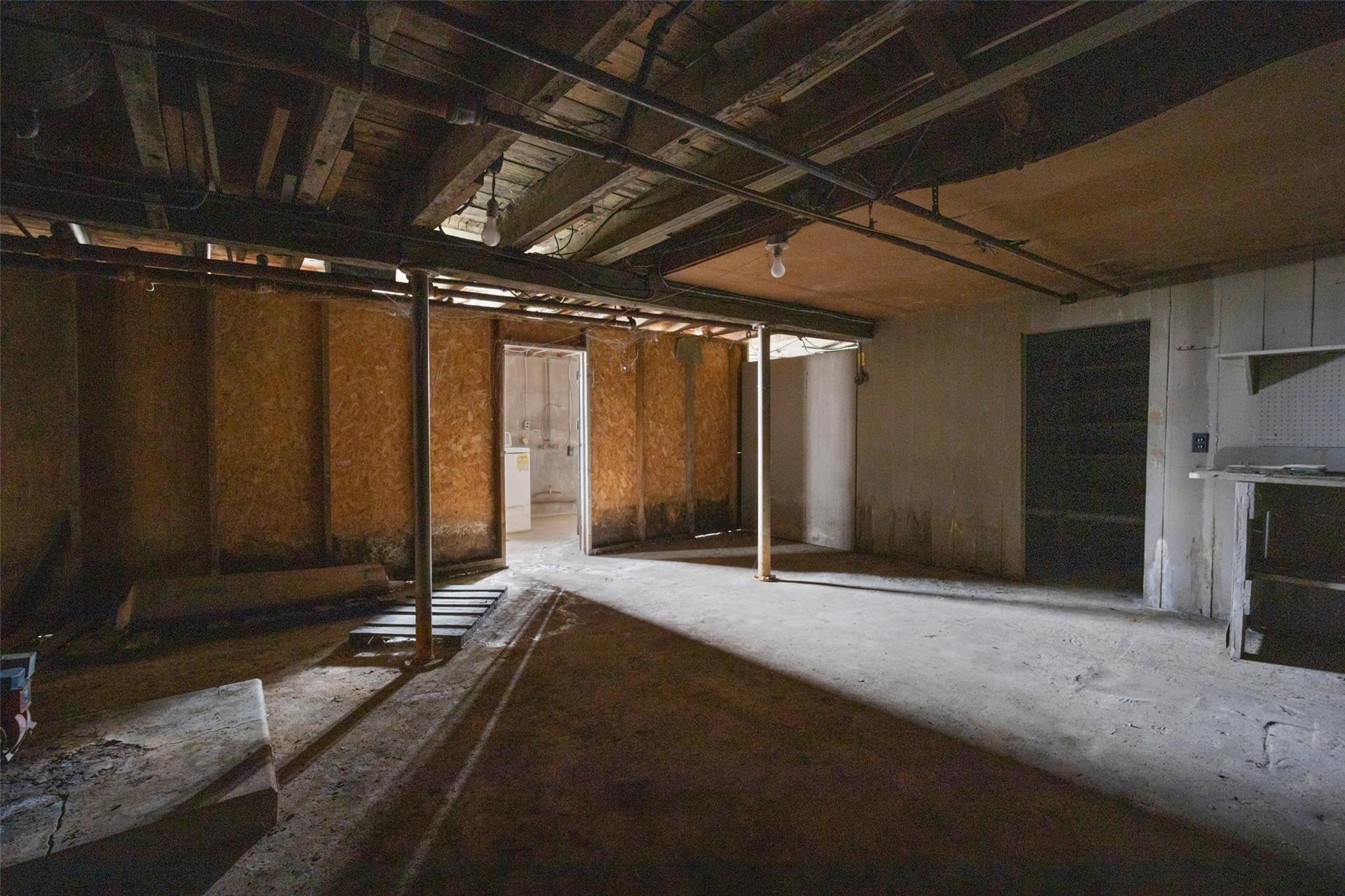 79 Maple Avenue Catskill, NY 12414 - Photo 17 of 35 Misc room with washer / clothes dryer