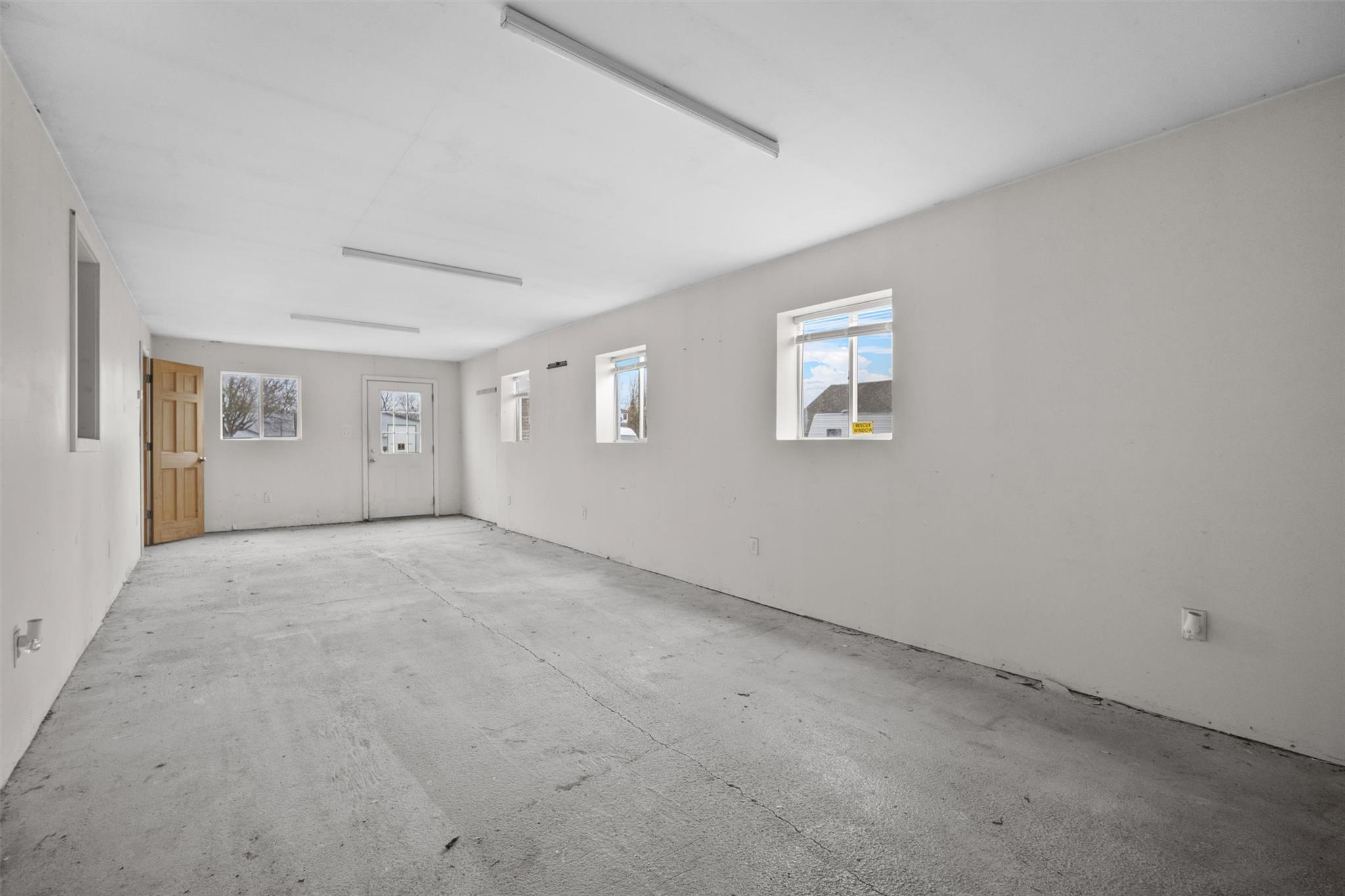 79 Maple Avenue Catskill, NY 12414 - Photo 23 of 35 View of unfurnished room