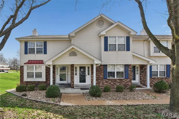 $225,000 | 1539 Bittersweet Court, Unit 1, St. Charles, MO 63303