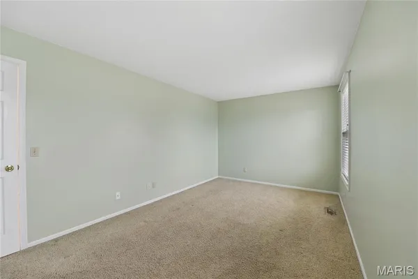 $225,000 | 1539 Bittersweet Court, Unit 1, St. Charles, MO 63303