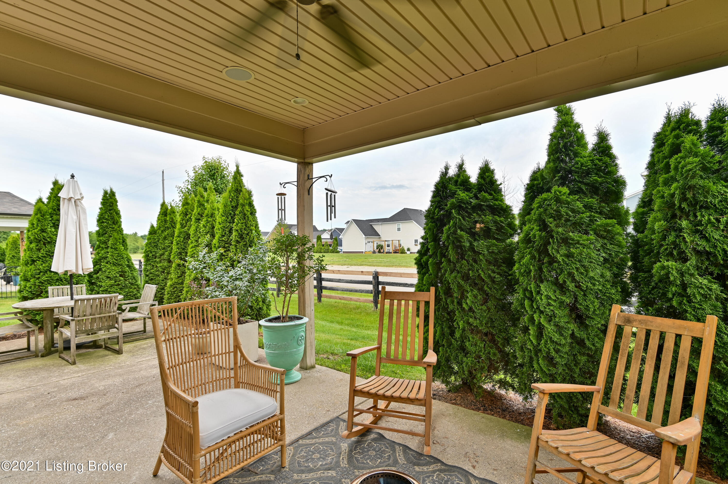 1935 Rivers Landing Drive Prospect, KY 40059 - Photo 31 of 39 050 - 20210601 6026