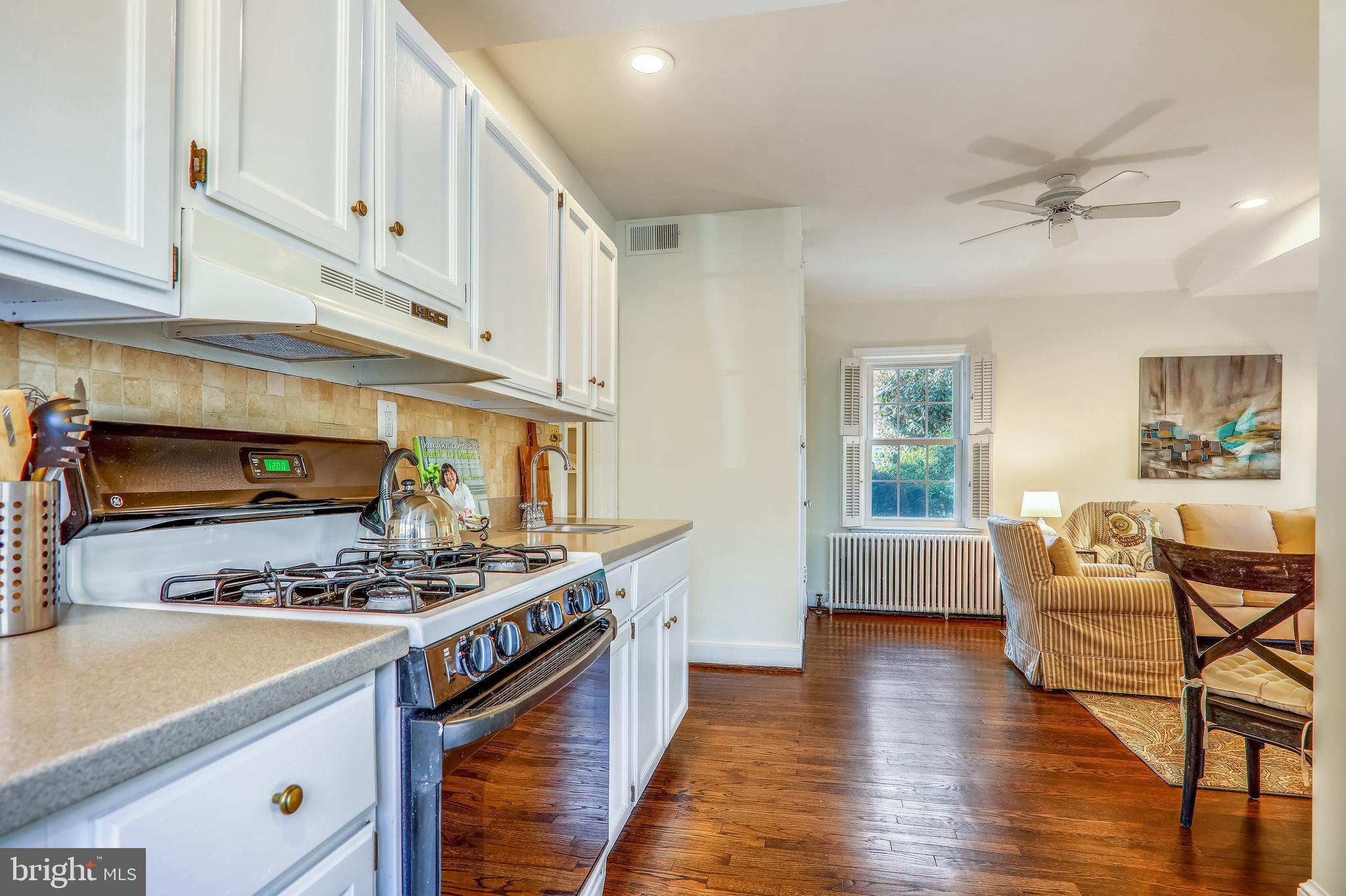 4512 Reno Road Northwest Washington, DC 20008 - Photo 23 of 53 Kitchen
