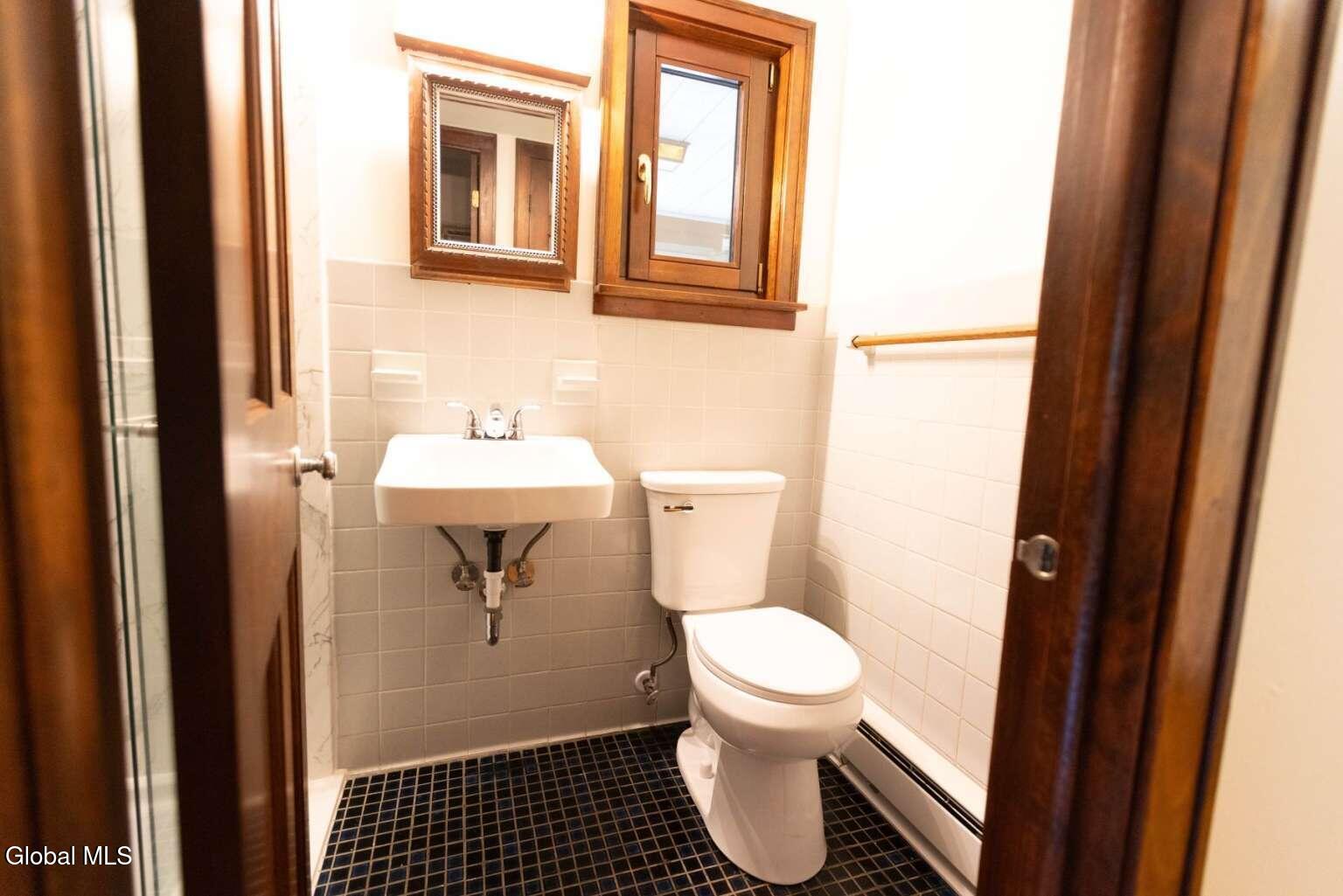 1515 Best Road Rensselaer, NY 12144 - Photo 9 of 23 Stockman.9