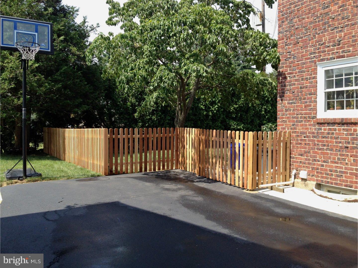 206 Paddock Road Havertown, PA 19083 - Photo 11 of 25 Driveway