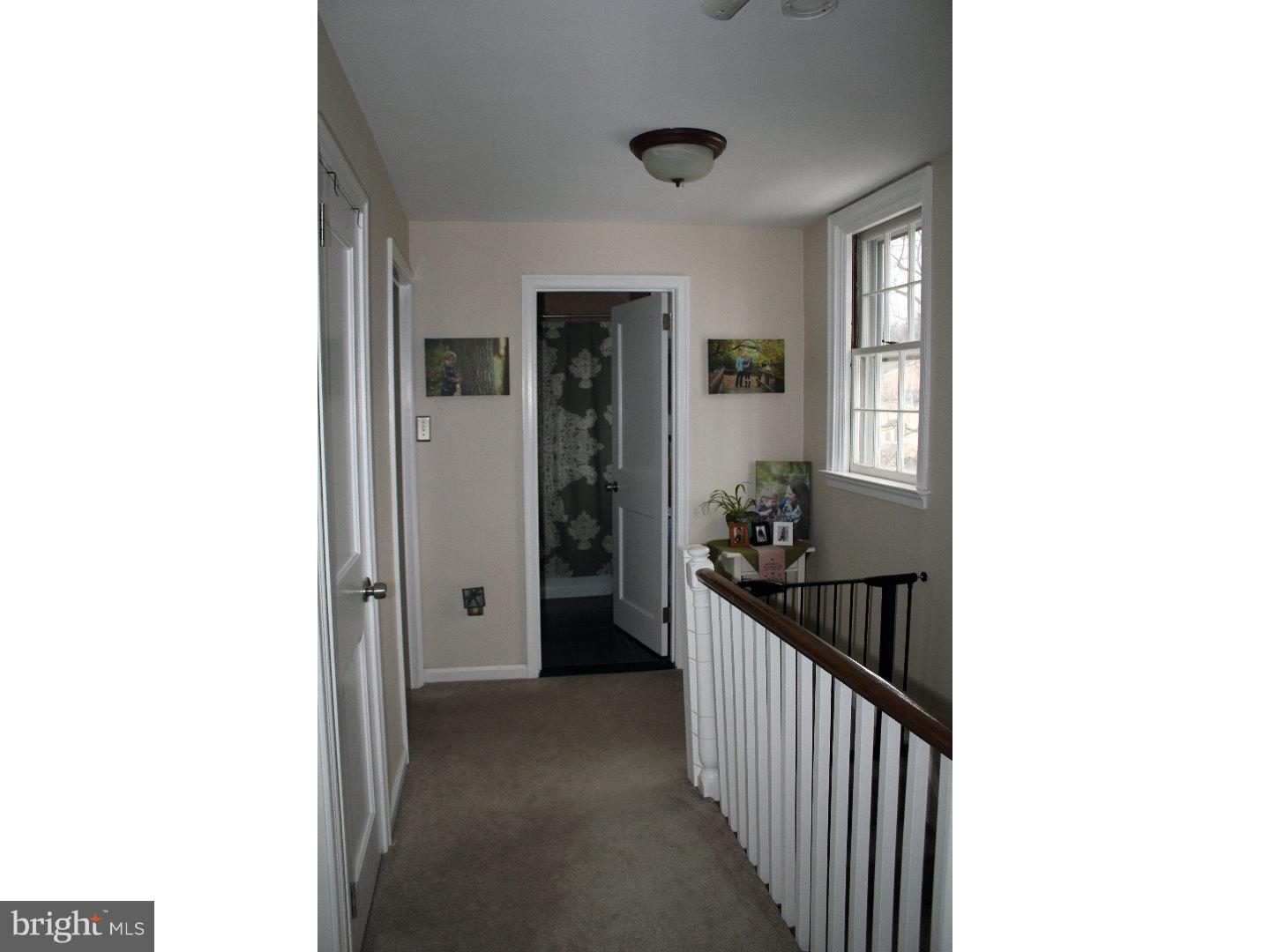 206 Paddock Road Havertown, PA 19083 - Photo 16 of 25 Hallway
