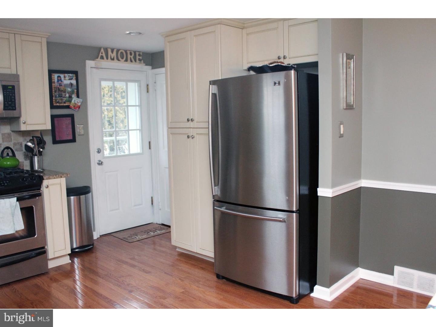 206 Paddock Road Havertown, PA 19083 - Photo 7 of 25 Kitchen