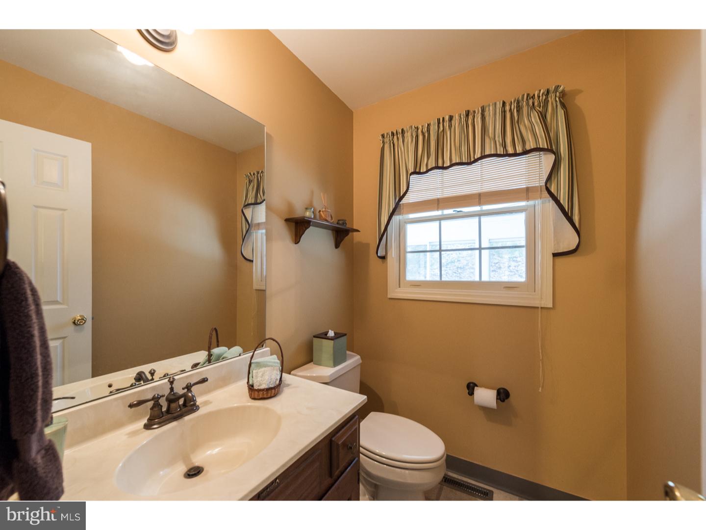 60 Raphael Road Hockessin, DE 19707 - Photo 11 of 25